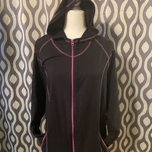 Merona Activewear Jacket with hood and pockets Size 4X